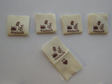 Load image into Gallery viewer, 50 Pincushion, thread, scissors Handmade cotton flag labels 20x 20mm