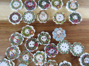 10 Christmas Wreath Print buttons Flower shape edge 18mm