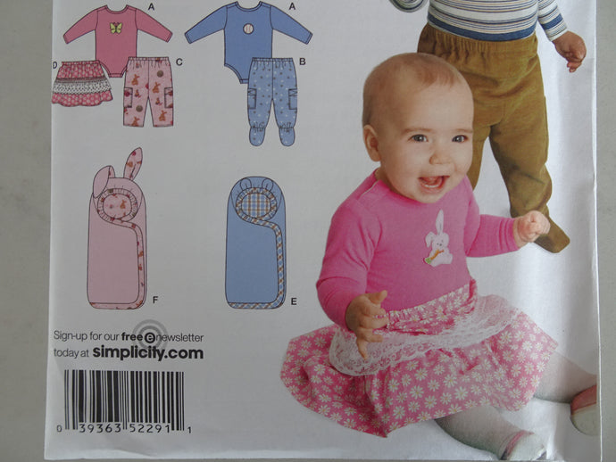 Why merino fabric is great for babywear, swaddling and sleep sacks