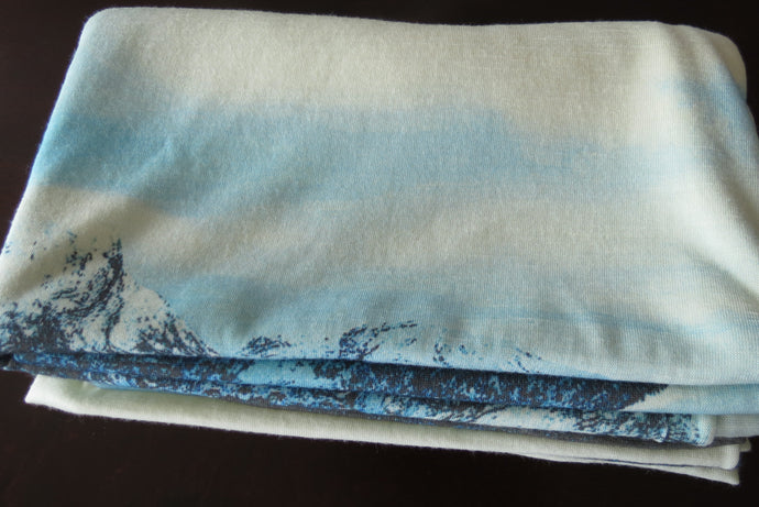 Swaddling for babies is not recommended- use 100% merino to make a blanket for safer sleep