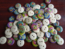 Load image into Gallery viewer, 26 Single Owl Buttons 15mm- cream back