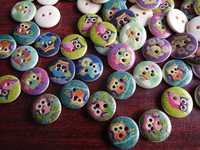 26 Single Owl Buttons 15mm- cream back