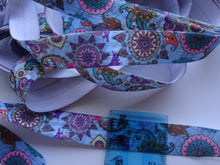 Load image into Gallery viewer, 1m Paisley Print 15mm wide Fold over elastic