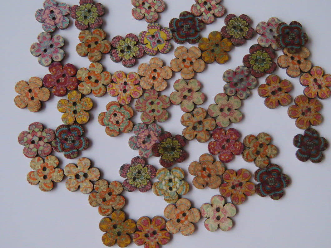 50 Retro Vintage print flower shape buttons 15mm
