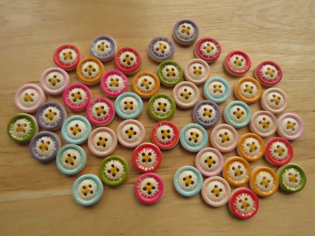 50 Buttons- random mix of colours 15mm diameter. Single flower with mixed colour background 4 holes