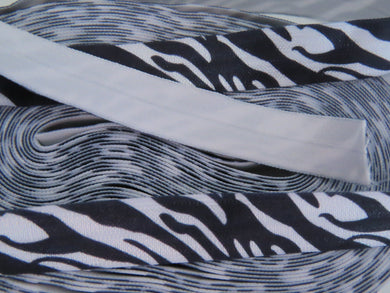 10m  Black White Zebra Stripe Fold Over Elastic FOE Foldover 15mm