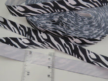 Load image into Gallery viewer, 5m  Black White Zebra Stripe Fold Over Elastic FOE Foldover 15mm