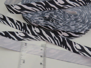 5m  Black White Zebra Stripe Fold Over Elastic FOE Foldover 15mm