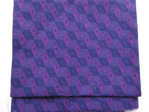 2 pieces Purple Geometric print  100% cotton 30x 50cm, 38cm x 49cm