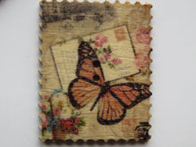 Load image into Gallery viewer, 10 Postage Stamp Paris Floral Vintage Theme 2 holes 35 x 30mm