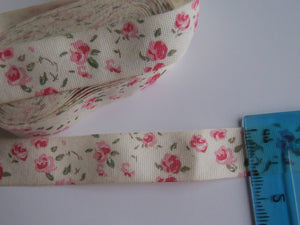 5 yards/ 4.6m Pink roses with grey leaves print on Cream 100% cotton tape 15mm wide