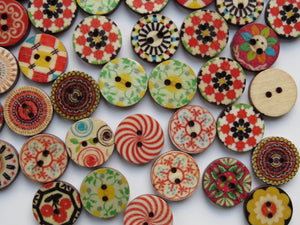 25 Mixed Print bright retro vintage mixed print 15mm buttons 2 holes