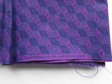 Load image into Gallery viewer, 2 pieces Purple Geometric print  100% cotton 30x 50cm, 38cm x 49cm