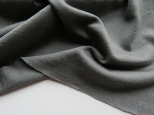 83cm Hewson Grey 100% merino wool jersey knit 200g