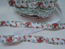 Load image into Gallery viewer, 5m Pink and Red Roses floral print white Fold Over Elastic FOE Foldover 15mm