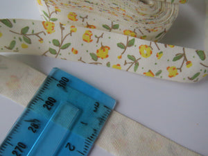 5 yards/ 4.6m Yellow flowers with green leaves print on Cream 100% cotton tape 15mm wide