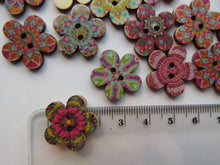 Load image into Gallery viewer, 10 Retro Print Flower Shape Wood like Buttons 20mm diameter