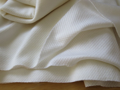 Sale- save 30% 3m Snowdonia Cream 56% merino 44% polypropylene 225g fabric