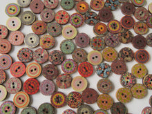 Load image into Gallery viewer, 25 Retro vintage 15mm buttons 2 holes- random mix of prints