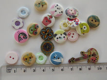 Load image into Gallery viewer, 21 buttons- mixed set with the buttons as shown in the photos