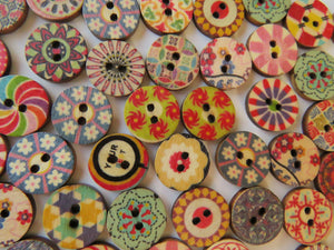 100 Mixed print floral, vintage, retro, spiral 15mm buttons  with 2 holes