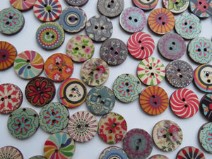 50 Mixed Print Retro Vintage Floral Paisley  Spiral 20mm buttons 2 holes