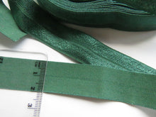 Load image into Gallery viewer, 1m Forest green 20mm Fold over elastic FOE elastic Foldover