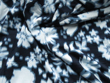 Load image into Gallery viewer, 1.5m Navy blue and pale blue floral print viscose stretch knit fabric 150cm