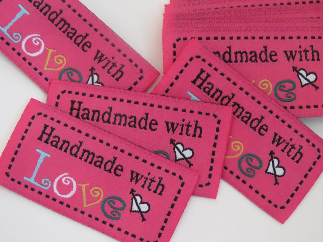 50 Dark Pink Handmade with Love 4.5 x 2.5cm
