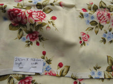 Load image into Gallery viewer, 5 pieces- mixed prints and sizes. See photos for sizes. All 100% cotton