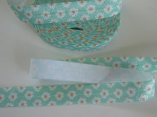 Load image into Gallery viewer, 4.6m White Daisy with orange centre pale green background Fold Over Elastic FOE Foldover 15mm