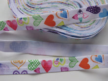 Load image into Gallery viewer, 4.2m Mixed colour and designs Heart print white fold over elastic FOE foldover elastic 15mm wide
