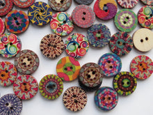 Load image into Gallery viewer, 50 Mixed Print retro vintage mixed print 15mm buttons 2 holes