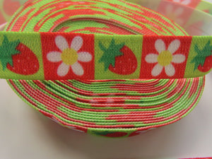 4.7m Strawberry and Daisy Red and Green Squares print Fold over Foldover FOE elastic 15mm