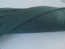 Load image into Gallery viewer, 2m Sherwood Forest Greem 85% merino 15% core spun nylon 150g jersey knit -165cm- precut