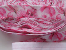 Load image into Gallery viewer, 1m Pink Magnolia flower Print on white  fold over elastic 15mm foldover foe