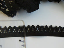 Load image into Gallery viewer, 1m Black Elastic with lacy edge 14mm wide