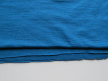 Load image into Gallery viewer, 1.39m Bowron Bay Teal Blue 200g 100% merino jersey knit 130cm-pecut piece