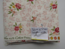 Load image into Gallery viewer, 5 pieces- mixed prints and sizes. See photos for sizes. All 100% cotton
