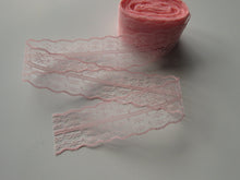 Load image into Gallery viewer, 8m Peach pink 45mm wide Lace Trim