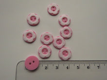 Load image into Gallery viewer, 10 Pink with raised white flower around edge 12.5mm buttons