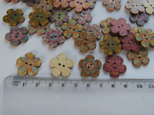 50 Retro Print Flower Shape Wood like Buttons 20mm diameter