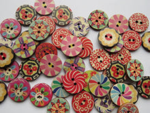Load image into Gallery viewer, 25 Mixed Print retro vintage mixed print 20mm buttons 2 holes