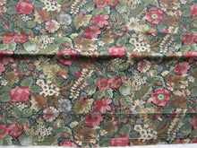 Load image into Gallery viewer, 33cm long x 117cm wide Joan Kessler Concord fabric floral print 100% cotton