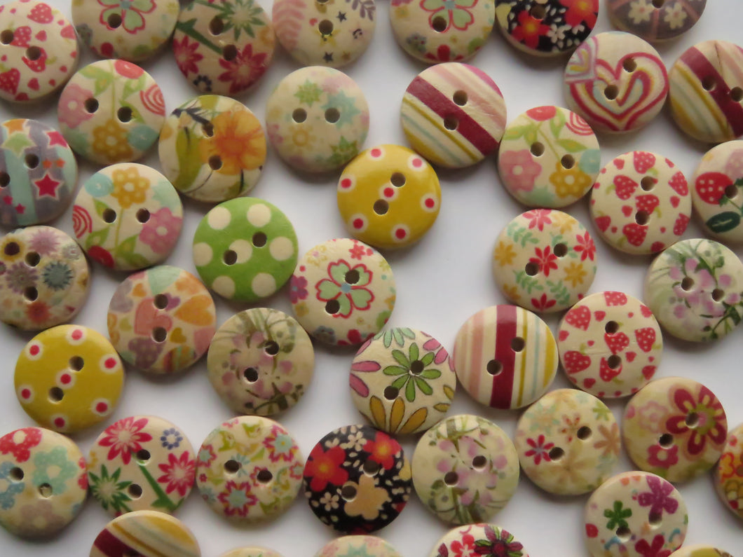 50 Mixed floral stripes spots gingham print buttons 15mm Brown back 2 holes
