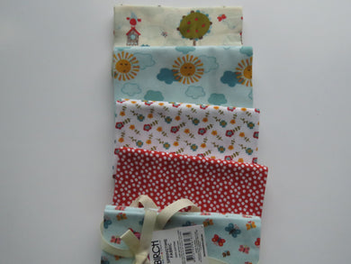 Springtime Floral Fabric Bundle of 5 Fat Quarters. Mixed prints- 100% cotton. 50 x 52cm per piece