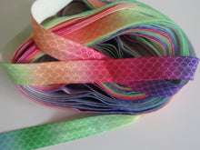 Load image into Gallery viewer, 5m Snake variegated rainbow Fold over Elastic FOE Fold over elastic 15mm wide