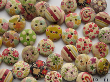 Load image into Gallery viewer, 25 Mixed floral stripes spots gingham print buttons 15mm Brown back 2 holes