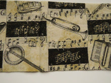 Load image into Gallery viewer, 1/8th yard Approx. 56cm x 23cm Instruments and music print
