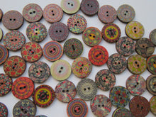 Load image into Gallery viewer, 50 Mixed Print retro vintage paisley print 20mm buttons 2 holes